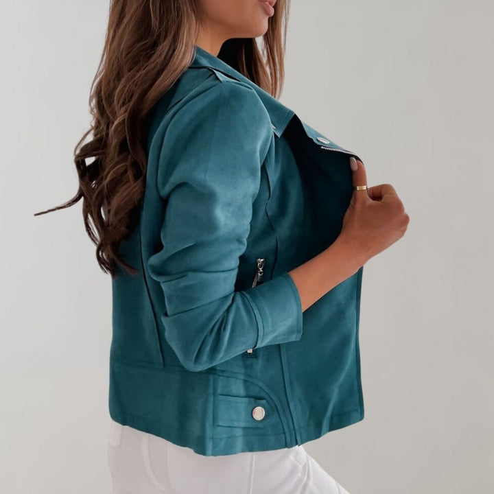 Chaqueta asimétrica moderna de mujer, abrigo ligero y versátil para toda estación.