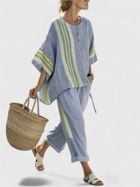 Conjunto de dos piezas para mujer con rayas, cómodo y elegante, ideal para un look veraniego casual.