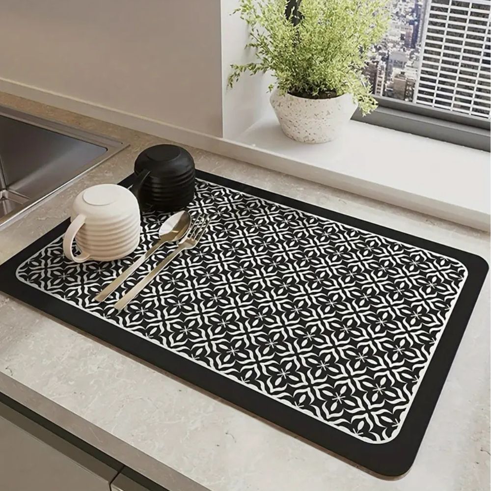 Alfombrilla de secado cocina Japandi Kintsugi Mandala. Diseño minimalista absorbente para encimera, colores negro y beige.