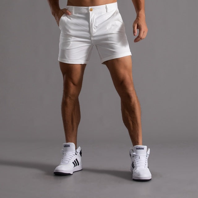 Shorts de hombre ajustados, cómodos y frescos para el verano. Perfectos para un look casual y versátil.