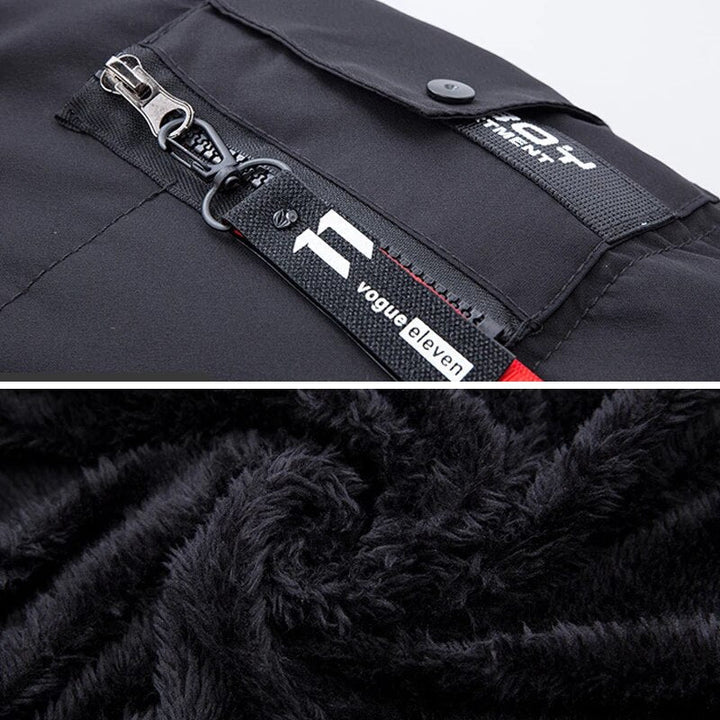 Detalle de capucha de abrigo de invierno para hombre. Protección robusta y estilo en ropa exterior masculina.