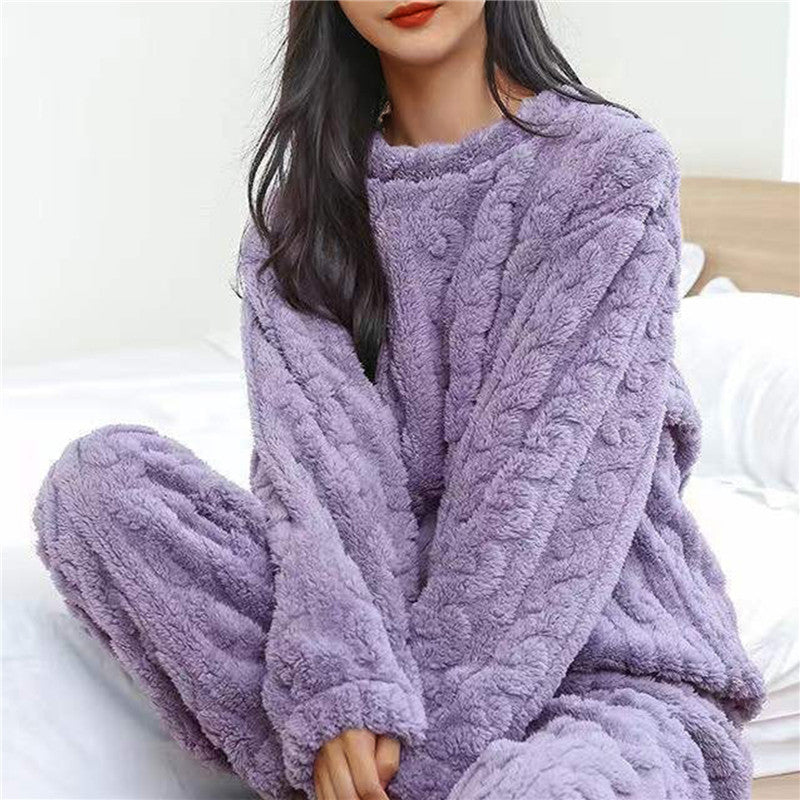 Ropa de dormir de invierno para mujer. Pijama de fleece ultra suave, ideal para combatir el frío con estilo.