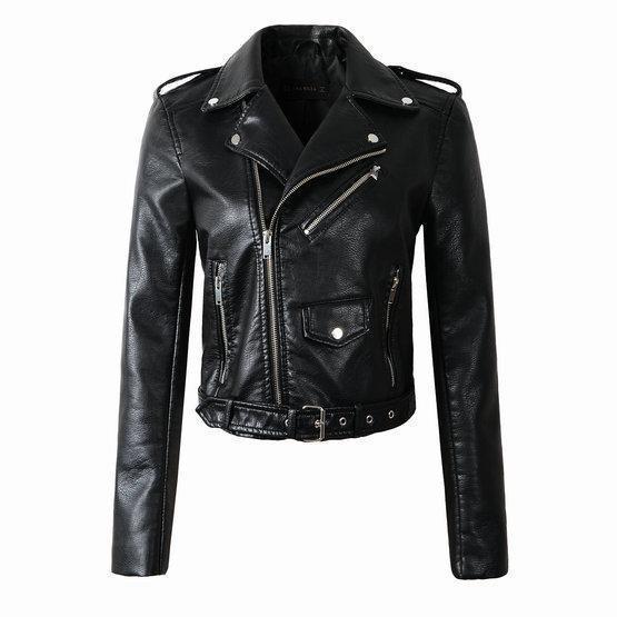 Cazadora biker clásica de mujer en piel vegana negra con cremallera frontal, estilo urbano y versátil para otoño.