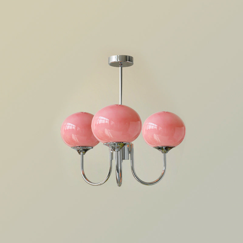 Araña de techo Alora Marshmallow que embellece cualquier habitación con rosa y dorado.