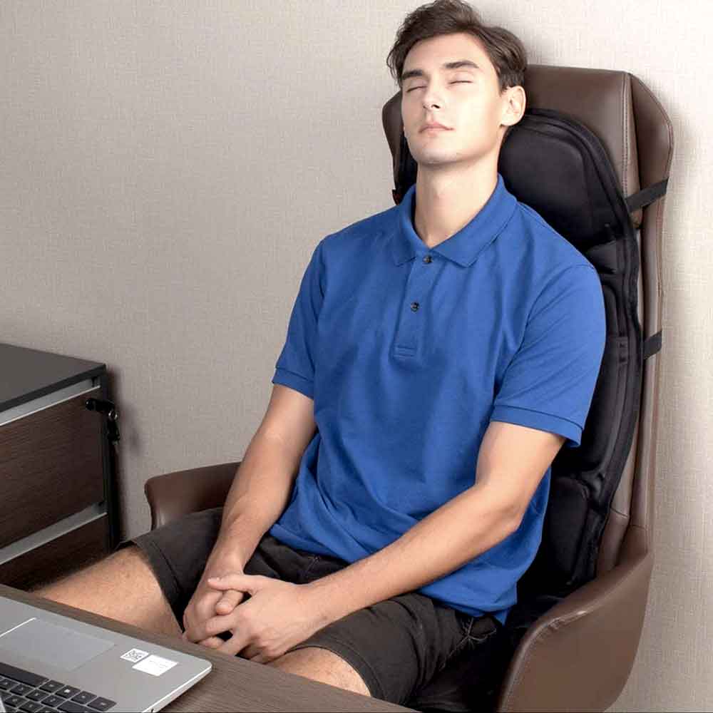 Masajeador de espalda completo Shiatsu con calor, alivio ergonómico para uso doméstico.