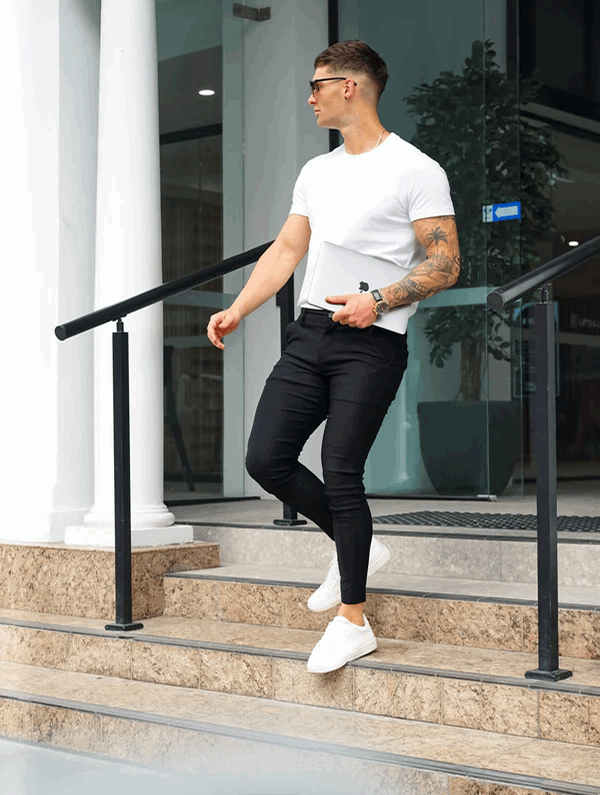 Pantalón de hombre con tejido elástico, perfecto para un look elegante de oficina o eventos de negocio.