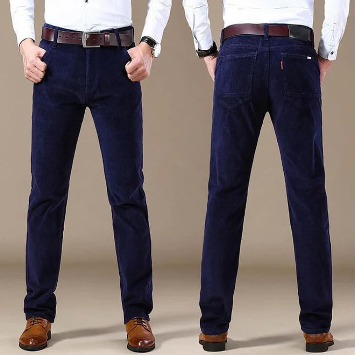 Elegante pantalón de pana recto para mujer, diseño clásico que aporta comodidad y estilo a tu atuendo.