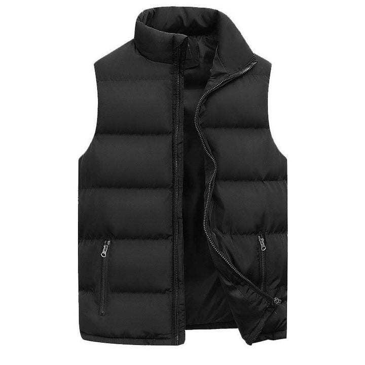 Chaleco ligero de hombre con cremallera, ideal para entretiempo. Prenda casual y versátil sin mangas, perfecta para moda hombre.