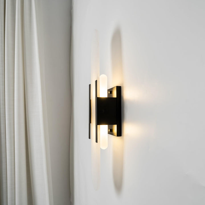 Aplique LED de pared, efecto mármol, contemporáneo, para un diseño interior sofisticado.