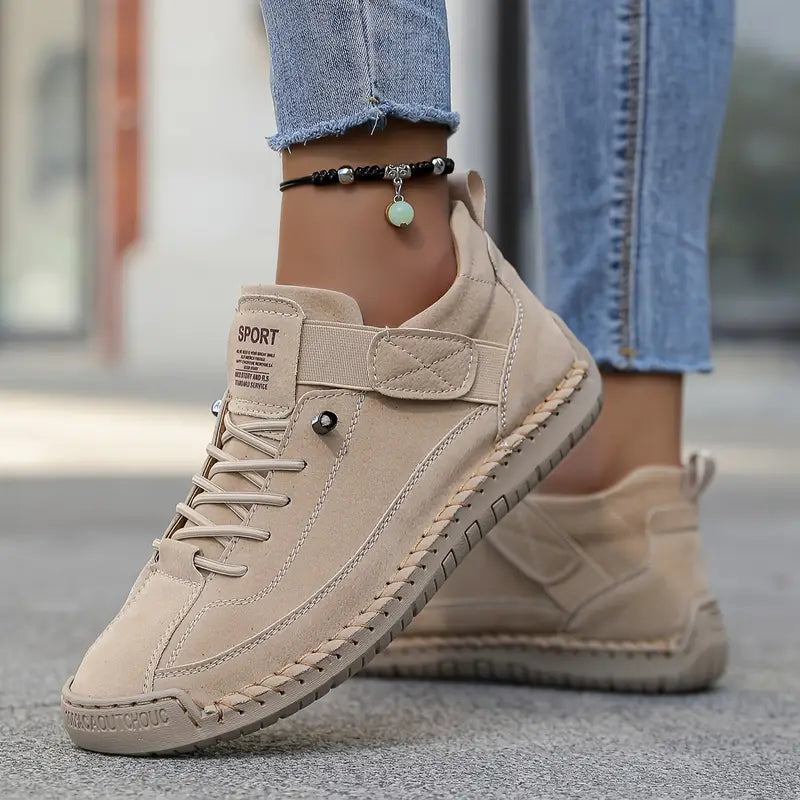 Zapatos deportivos transpirables para mujer, bienestar en cada paso.