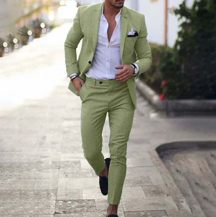 Traje moderno de hombre para primavera/otoño. Blazer y pantalón de diseño versátil, ideal para moda masculina.