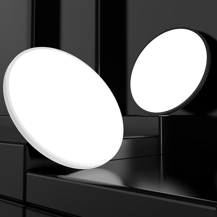 Iluminación moderna LED redonda. Luz de techo para pasillo, ahorro de energía.