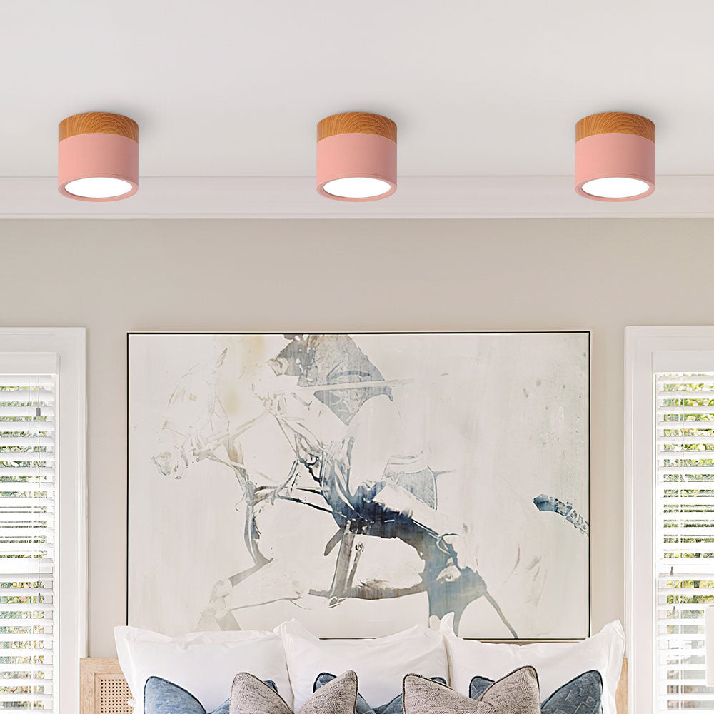 Luz de techo LED decorativa, montaje superficie, estilo nórdico minimalista.