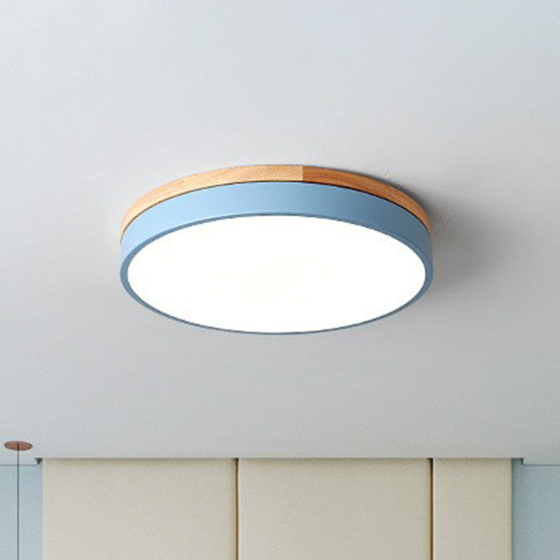 Iluminación de techo LED circular fácil de instalar, diseño moderno empotrado para cualquier habitación.