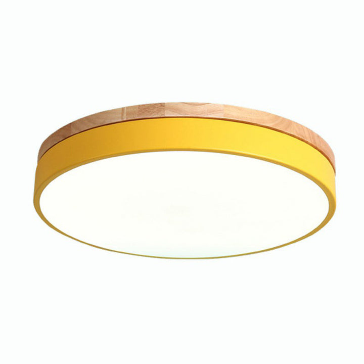 Lámpara de techo LED de alta eficiencia energética, diseño moderno circular y luz empotrada.
