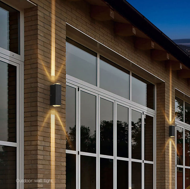 Iluminación LED exterior rectangular, aplique moderno para fachadas y decoración de jardín.