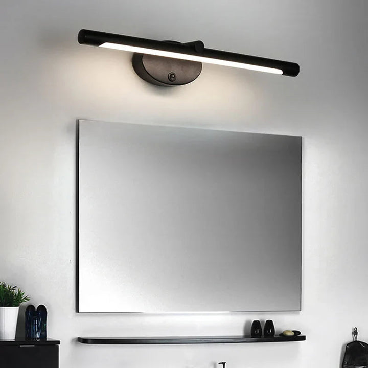 Lámpara de pared LED moderna con luz ambiente cálida. Luminaria Seren para decoración de hogar y diseño interior elegante.