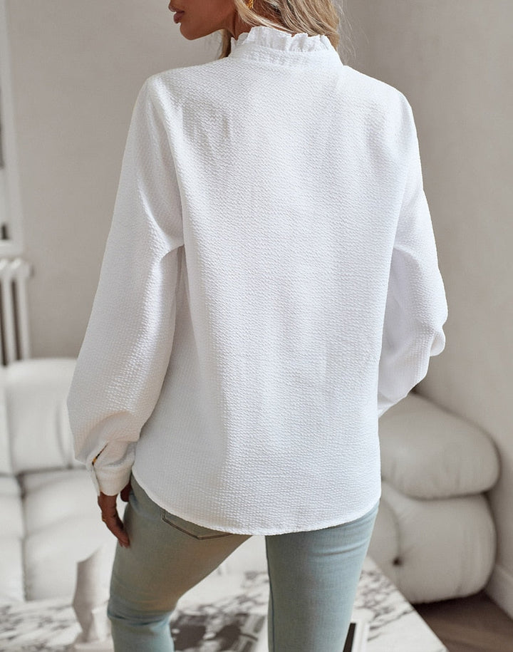 Blusa de mujer cómoda y elegante, manga larga. Ideal para uso diario, estilo casual o chic. Moda femenina.