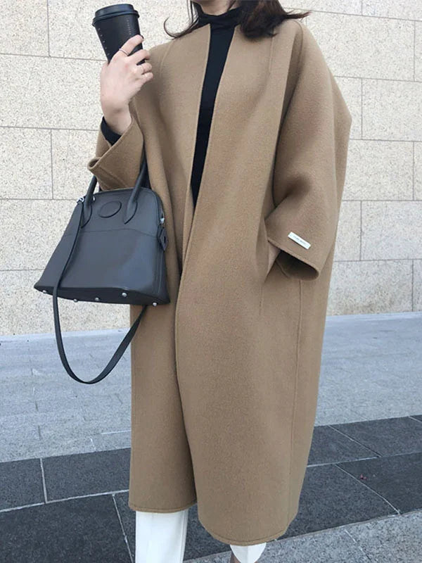 Abrigo de lana abrigador para mujer, con diseño clásico y elegante para el frío invernal.