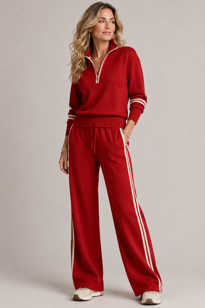 Cómodo conjunto de punto para mujer con detalles de franjas y cuello solapa. Perfecto para el frío otoño.