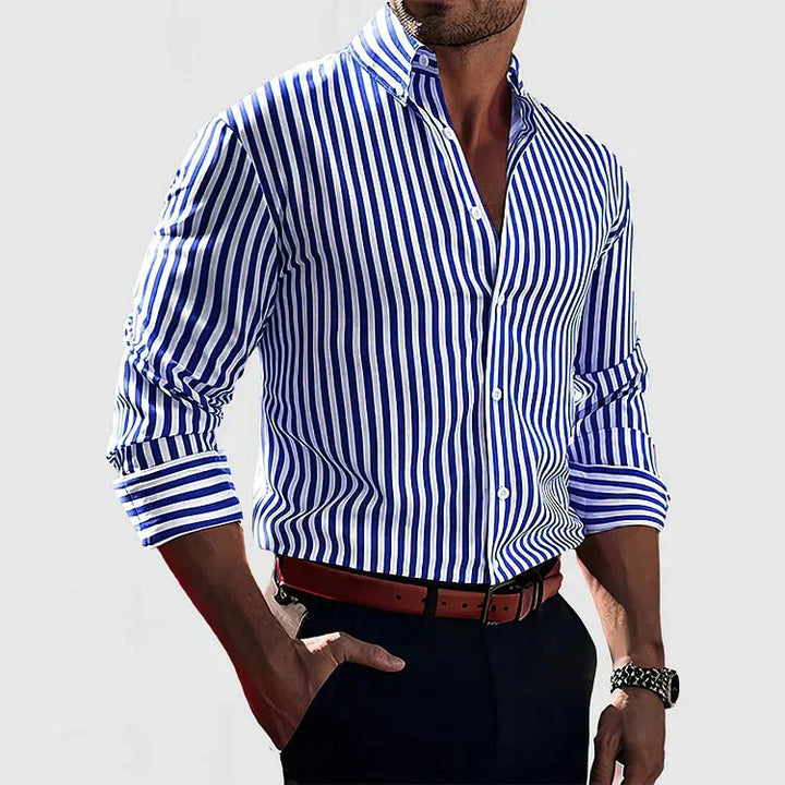 Camisa de vestir hombre cuello clásico, color blanco, ideal para moda masculina en invierno. Estilo formal y casual.
