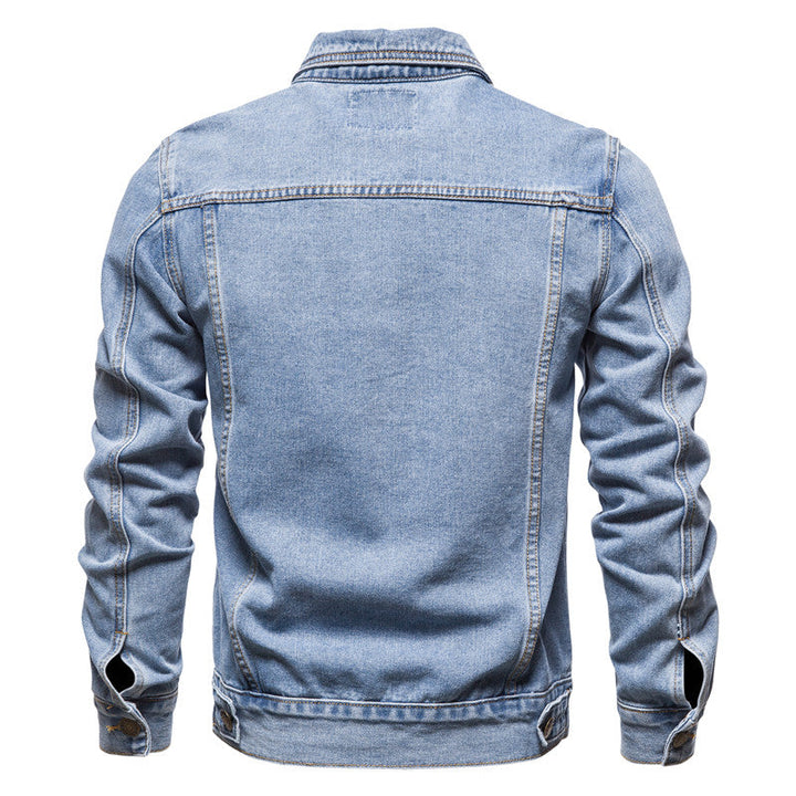 Moderna chaqueta vaquera de hombre para otoño e invierno. Estilo casual abotonado, esencial para tu armario.