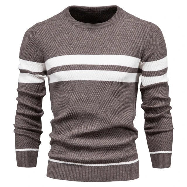 Suéter slim fit moderno para hombre, de punto, ideal para un estilo casual y elegante en invierno.