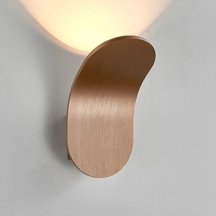Luminaria de pared LED nórdica, diseño elegante y contemporáneo para el hogar.