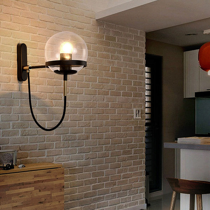Luz ambiental suave con lámpara de pared retro. Diseño nórdico y elegante para una iluminación chic.