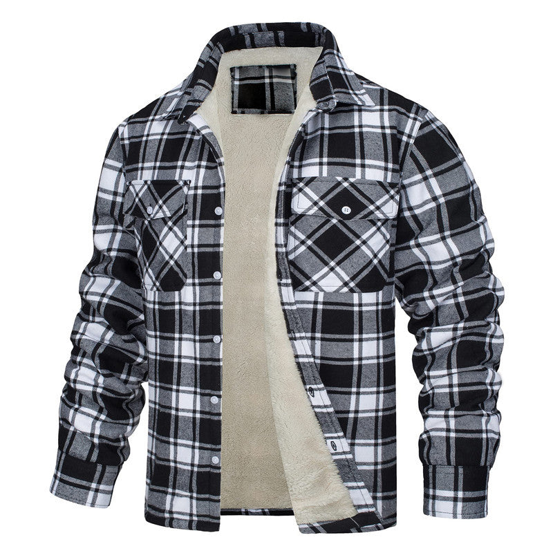 Hombre con chaqueta de cuadros de invierno, moda masculina abrigadora y confortable. Prenda de estilo clásico.