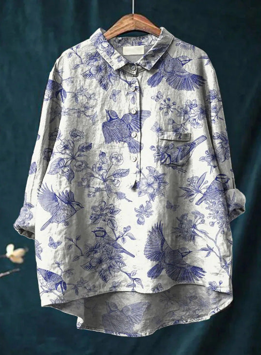 Blusa de mujer estilo vibrante floral, tejido fluido y estampado colorido, moda femenina.