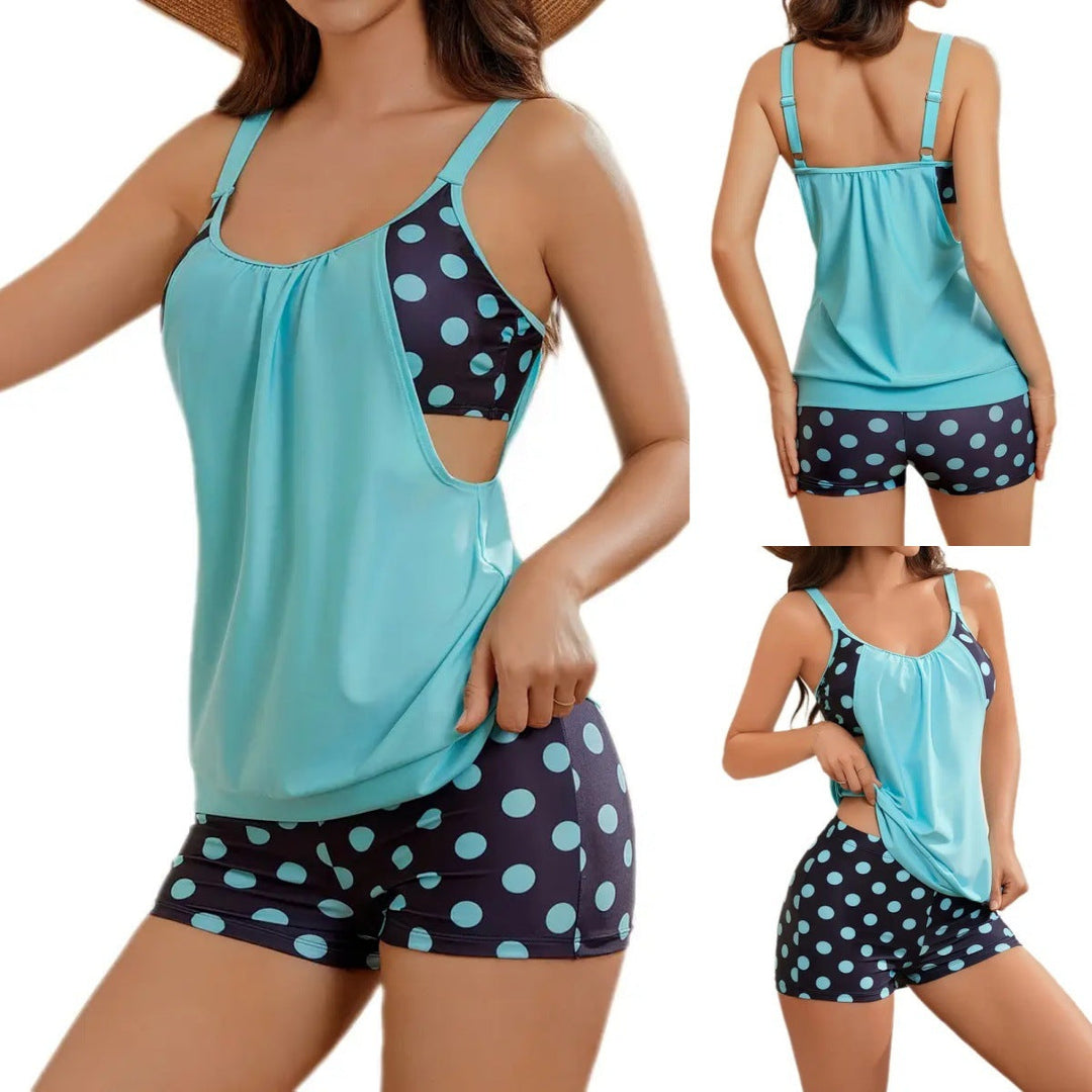 Elegante bikini de mujer con lunares, cintura alta, para disfrutar del verano y la moda.