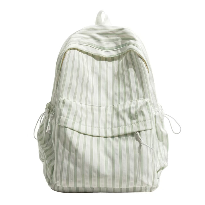 Complemento de moda: mochila de mujer a rayas, versátil y con estilo para cualquier ocasión casual.