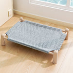 Cama gris minimalista