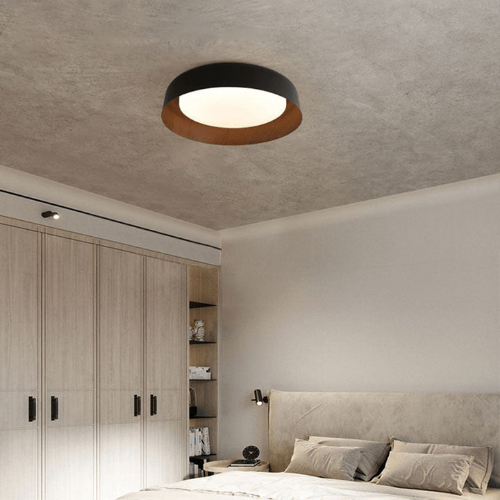 Plafón LED wabi sabi para interior. Diseño redondo con efecto madera, ideal para decoración zen.