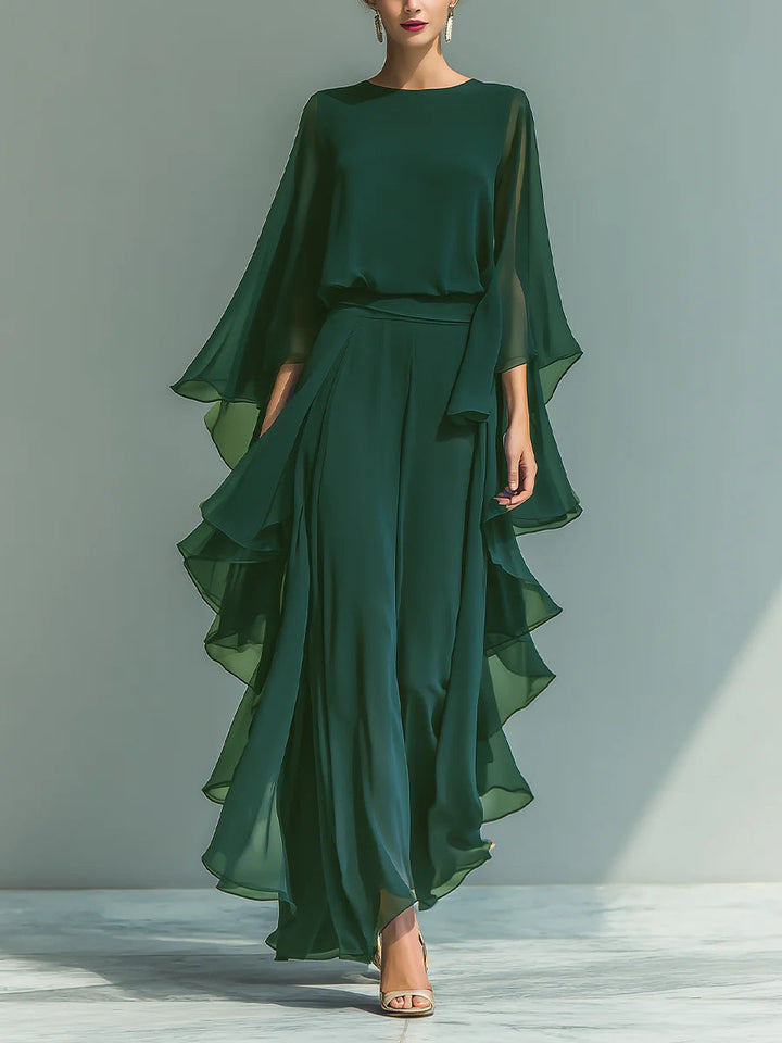 Moda femenina: mono elegante y fluido de noche para mujer, ideal para fiestas y vestir con estilo.