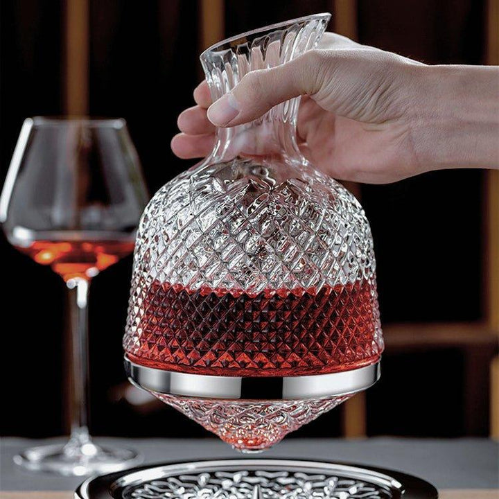 Moderno decantador de vino giratorio 360°, cristal soplado a mano. Mejora tu experiencia de cata.