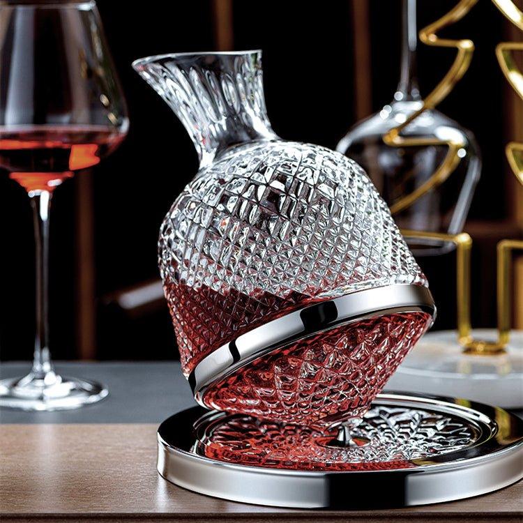 Presentación premium: decantador de vino giratorio 360°, cristal soplado artesanal, decoración de mesa.