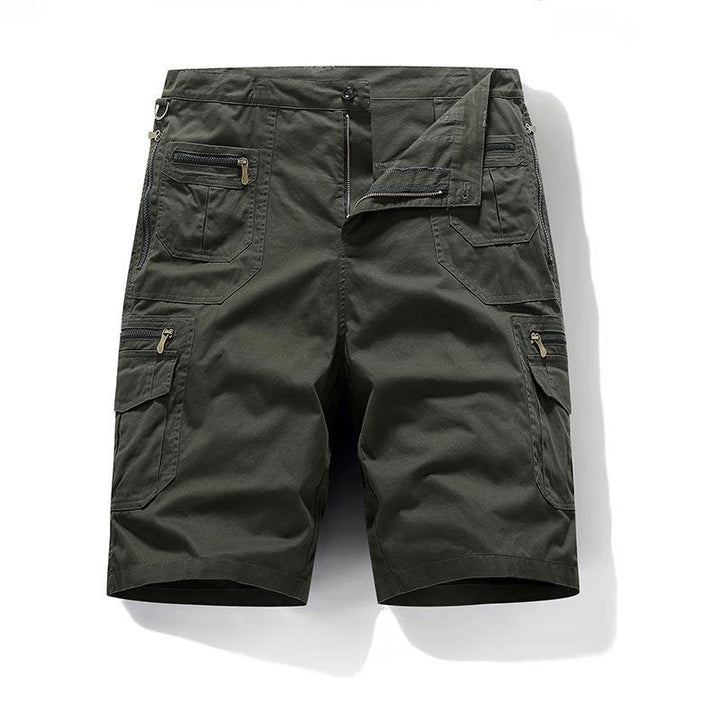 Comodidad y estilo con estos pantalones cortos cargo de hombre. Diseño urbano, ideal para el verano y looks casuales.
