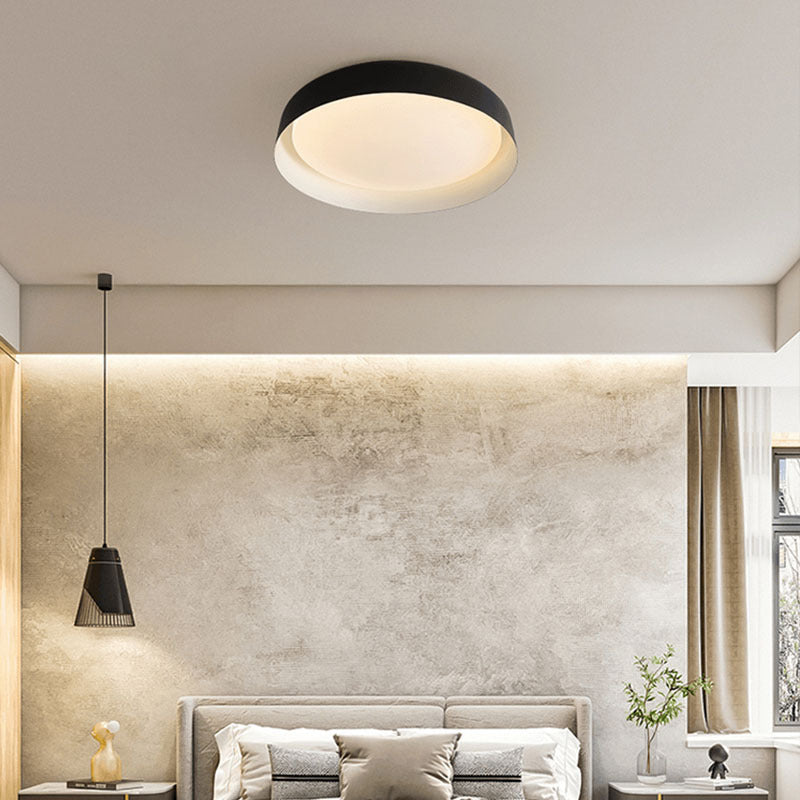 Iluminación LED de techo, estilo wabi sabi. Diseño redondo con acabado de efecto madera.