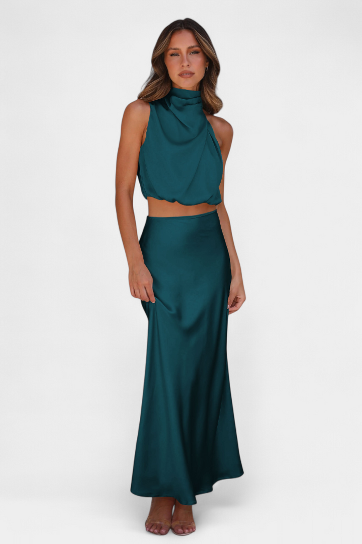 Conjunto de falda dos piezas para mujer, top con espalda descubierta. Moda elegante.