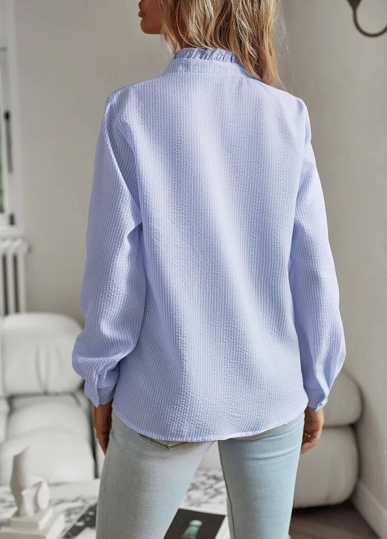 Blusa de mujer elegante, moda femenina para un estilo chic y versátil. Confort diario en esta camisa manga larga.