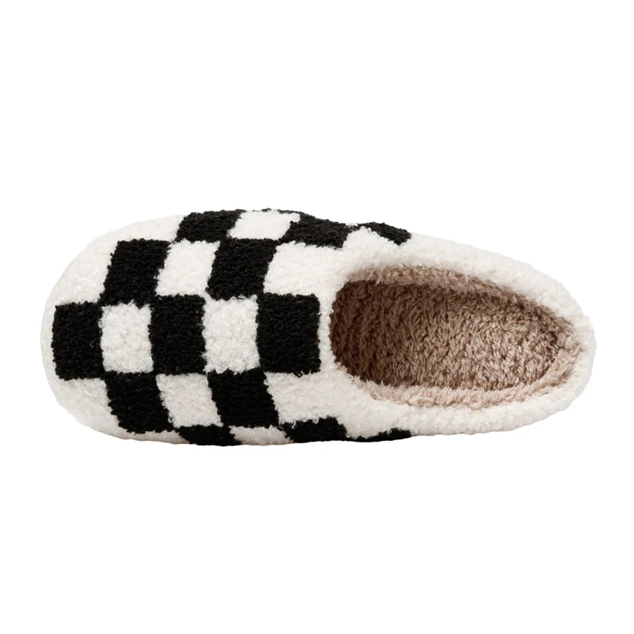 Zapatillas de hogar mujer a cuadros, muy cálidas y suaves, ideales para el confort en invierno.