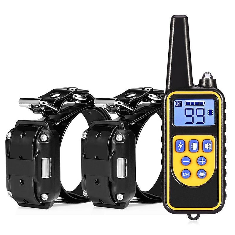 Collar de entrenamiento para perros con LED y control remoto para adiestramiento canino efectivo.