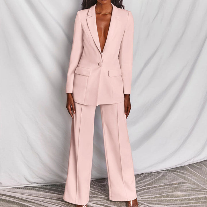 Traje de pantalón entallado para mujer. Blazer chic y palazzo. Estilo formal, perfecto invitada boda.