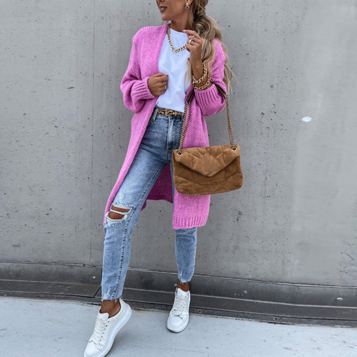 Cárdigan de mujer, estilo clásico. Largo, elegante y versátil. Prenda esencial para invierno.