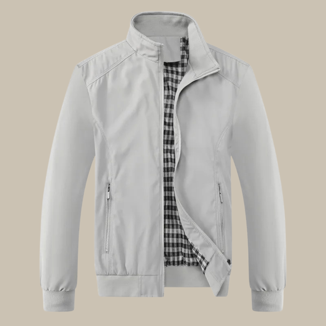 Chaqueta moderna de hombre, diseño urbano con cremallera, forro a cuadros. Ropa masculina casual para outfit.