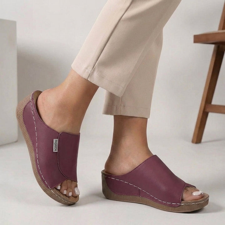 Zuecos de moda femenina, ortopédicos y con cuña. Diseño slip-on para mujer, confort y soporte.