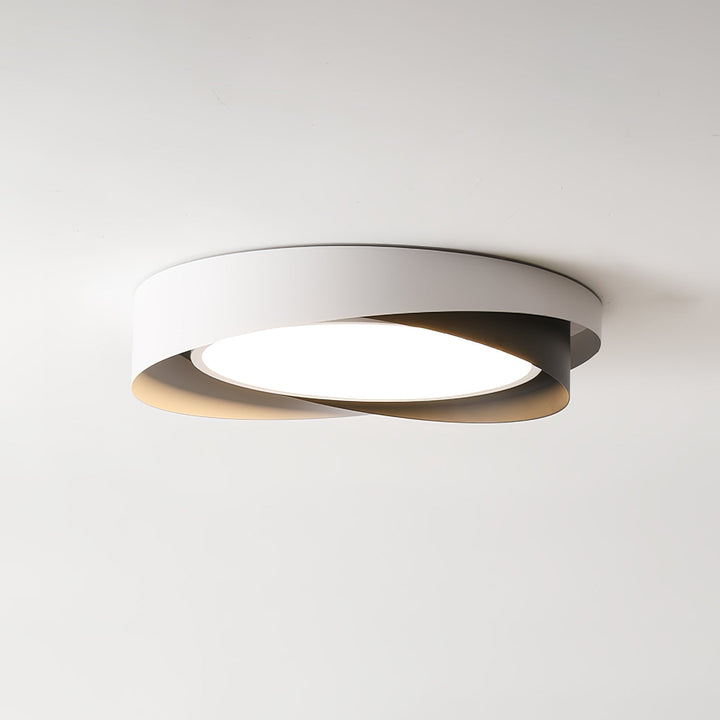Lámpara de techo LED dorada moderna, luz cálida para oficina.