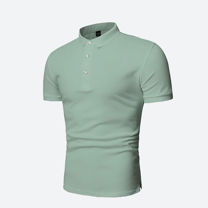 Polo de hombre, estilo versátil y duradero. Perfecto para combinar en looks de verano.